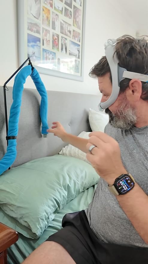 CPAP Hose Lift